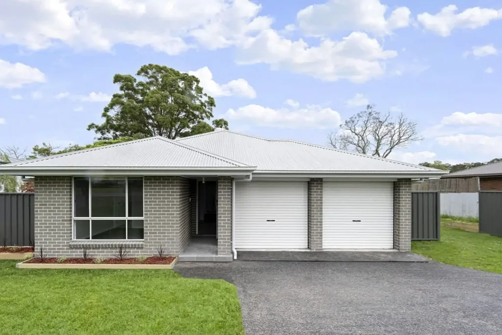 Spacious Family Home with Multiple Living Areas!