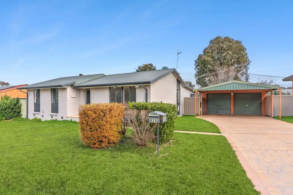 Freshly Painted 3-Bedroom Family Home in Kambah