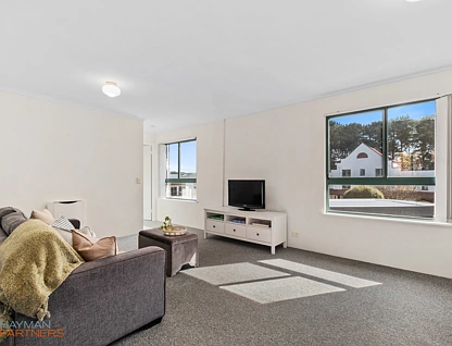13/143 Port Jackson Circuit, Phillip, Woden Valley District, 2 कमरे, 1 बाथरूम, Apartment