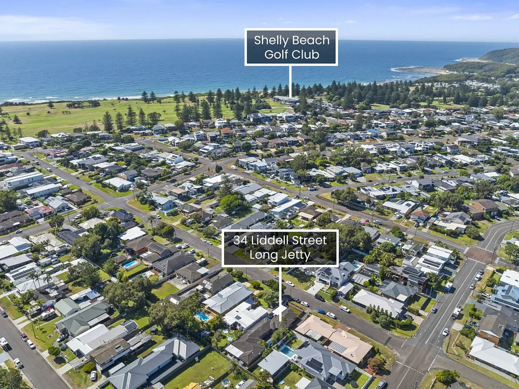 Long Jetty 3房  Torrens Title Duplex in Beachside Location!