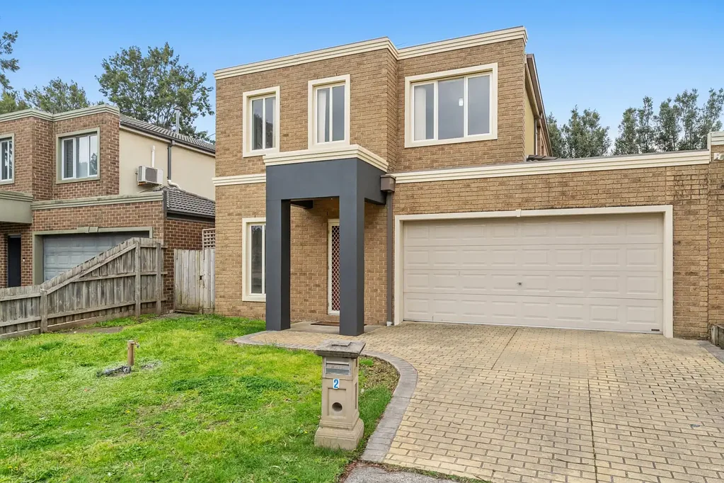 2 Elgin Mews, Cranbourne, VIC 3977