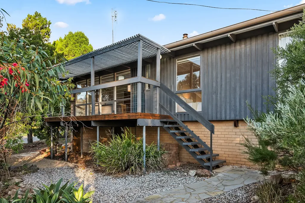 Athelstone 3 Bedroom Where Nature, Design and Daily Life Exist in Perfect Balance