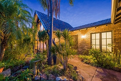 地址保密, Carine, WA 6020, 4房, 2浴, House