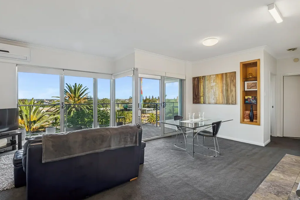 West Perth 1房  Modern Comfort in a Highly Connected Location