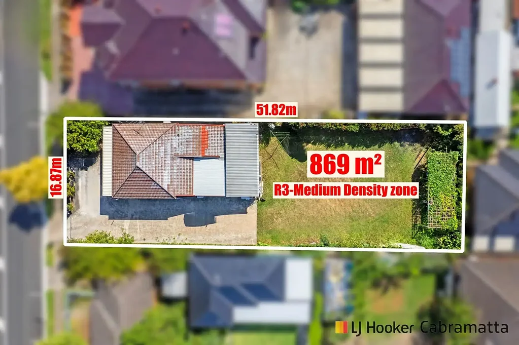 Canley Heights 5غرفة نوم Shops next door : R3 Medium Density Zone