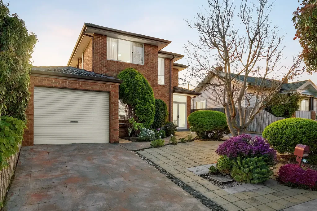 Oakleigh 3ਬੈੱਡਰੂਮ Elevated Living with City Views