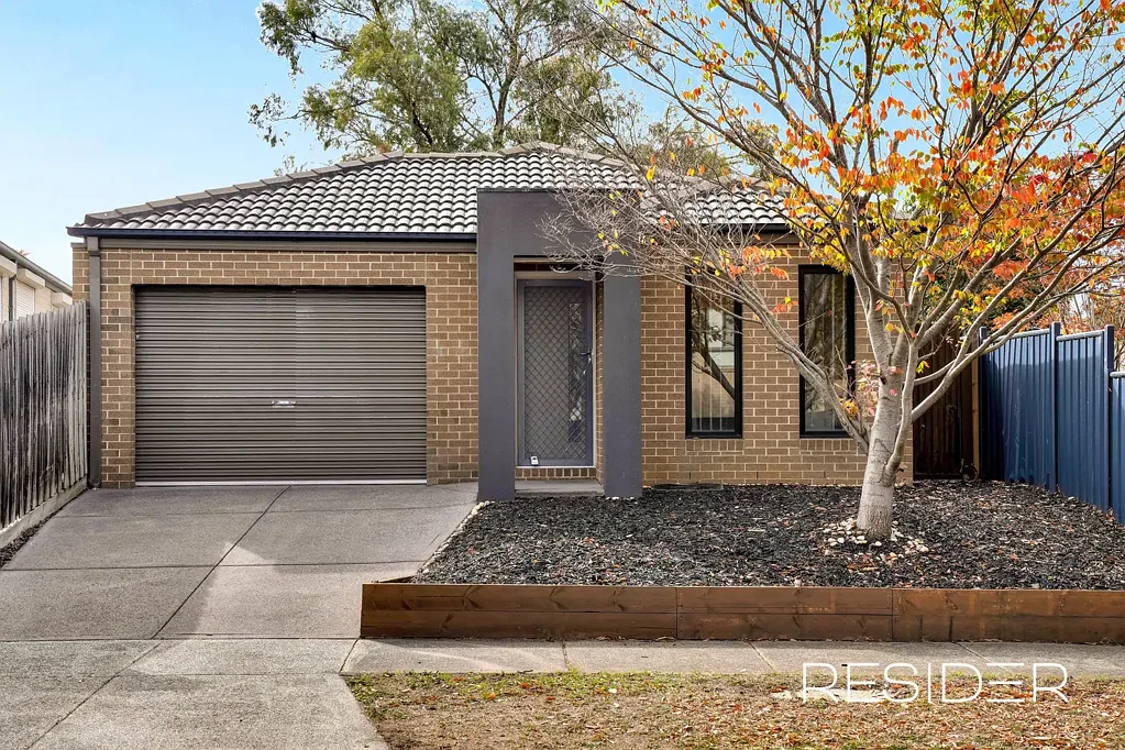 224 The Lakes Boulevard, South Morang, VIC 3752