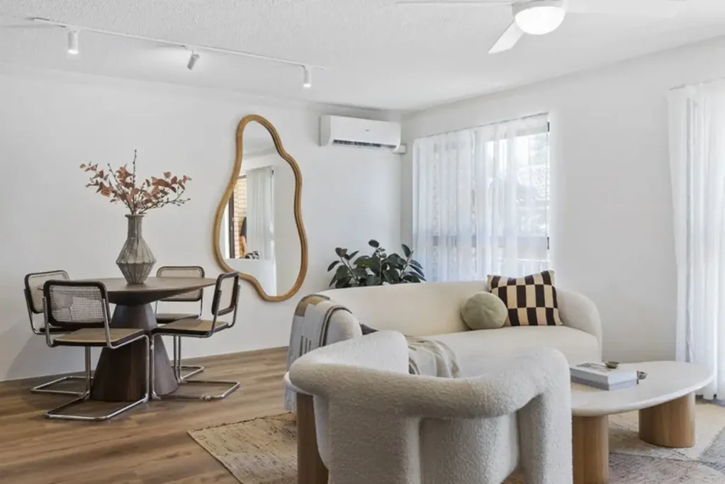 Mermaid Waters 3 Bedroom Boutique Coastal Living in the Heart of Mermaid Waters
