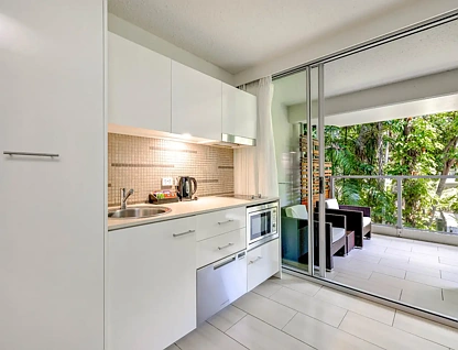 4203/2-22 Veivers Road, Palm Cove, Cairns, 2 Bedrooms, 2 Bathrooms, Apartment