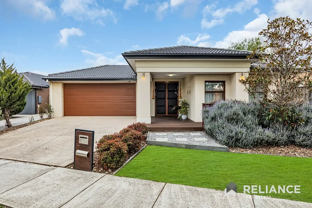 Absolutely Stunning Family Home for Rent!