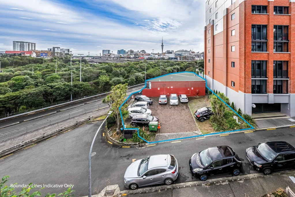Eden Terrace 11침실 Residential Investment with Development Upside