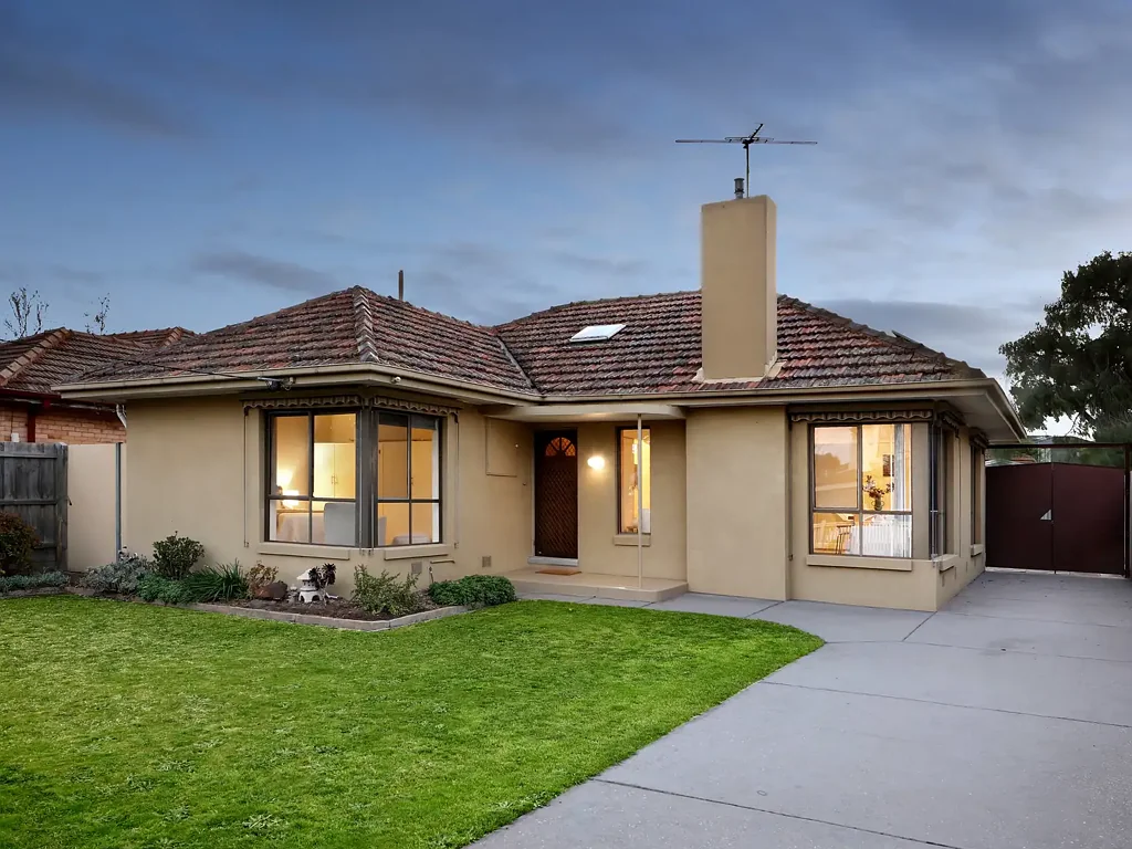 Bentleigh 3ਬੈੱਡਰੂਮ Live In, Lease Out or Look Ahead
