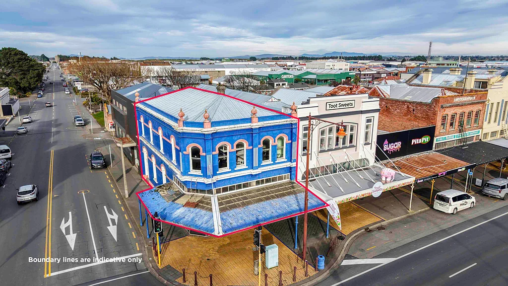Invercargill Location - CBD corner!