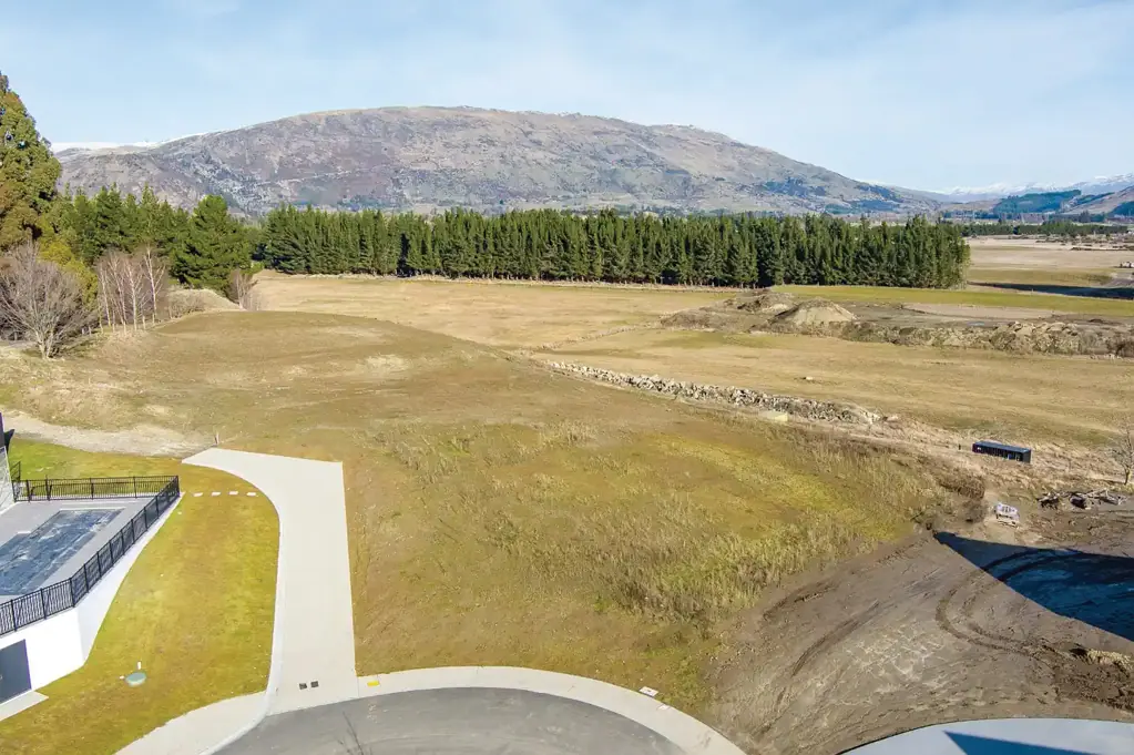 Wanaka 16 Ranch Terrace in Exclusive Te Rangi Estate