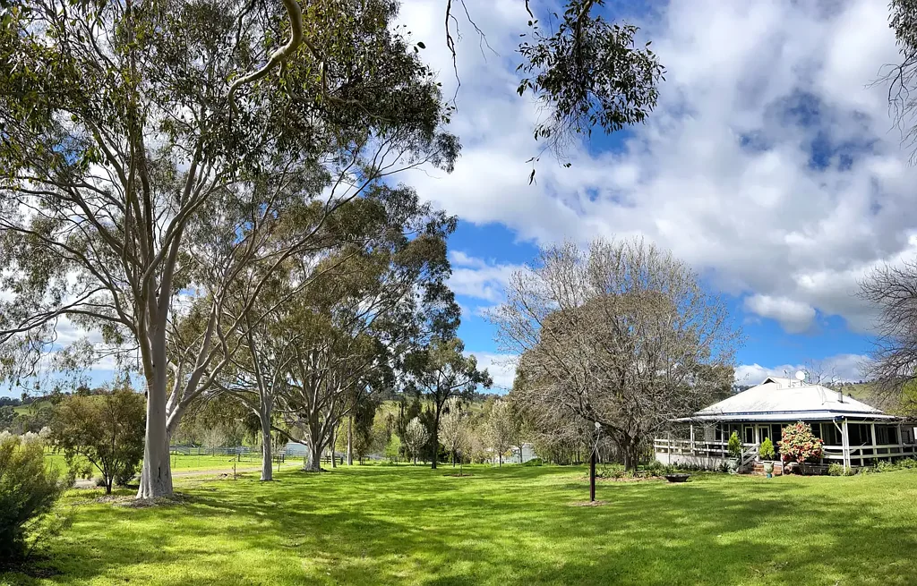 Baddaginnie  “Palmyra” Prime Stock Holding 925ac – Outstanding Facilities, Homestead & 2 x Cottages