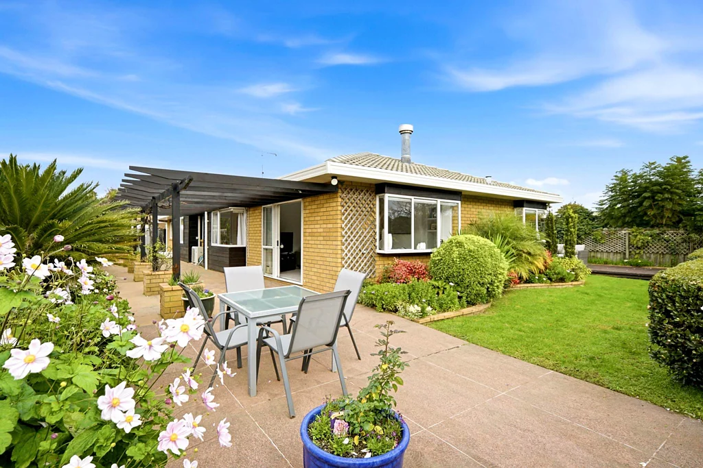 Albany 3ห้องนอน Single Level Home With Reserve Views