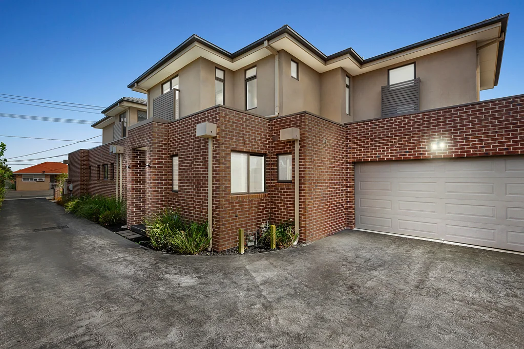 Clayton South 4غرفة نوم Spacious Family Living with Flexible Layouts & Entertainer Appeal