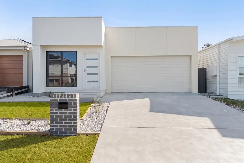 Stylish, Spacious & Brand New