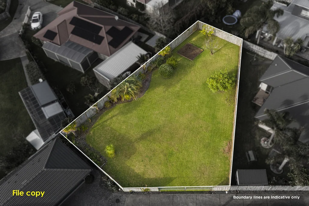 Whitianga CENTRAL & FULLY FENCED