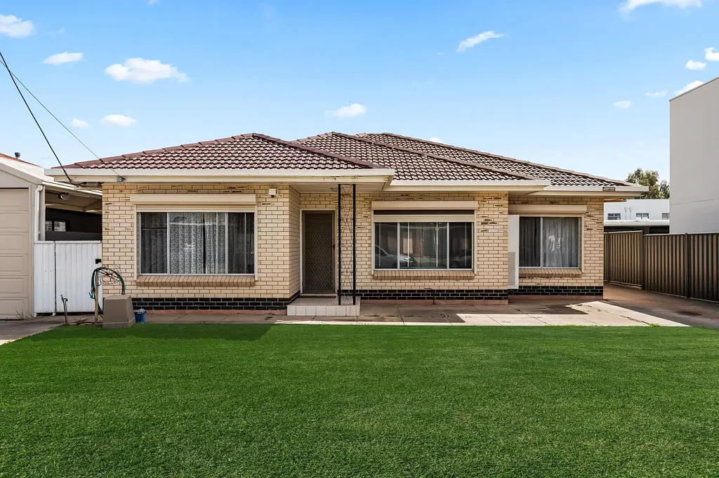 23 Hammond Road, Findon, SA 5023