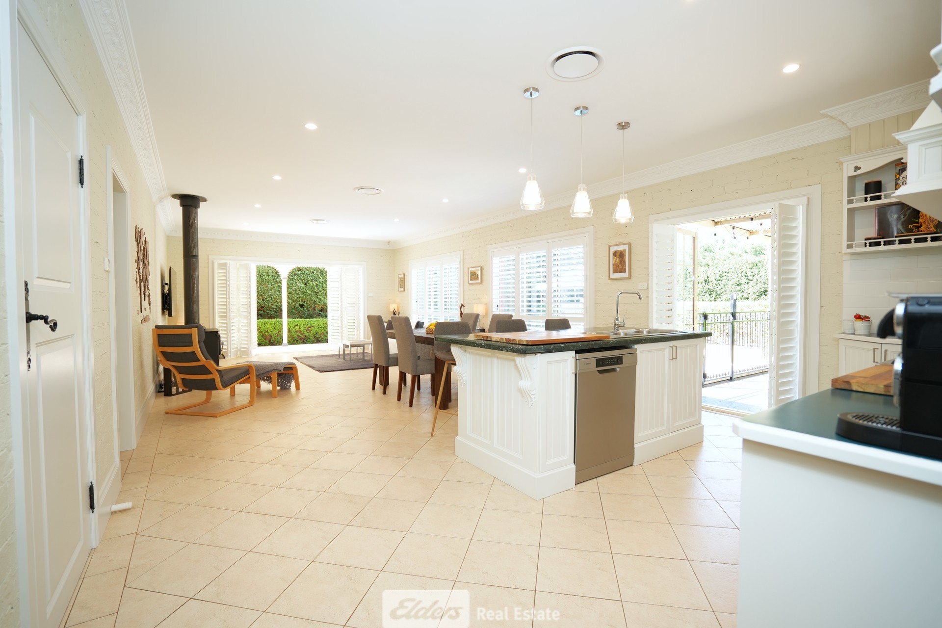 2 MELISSA PL, GRIFFITH NSW 2680, 0部屋, 0バスルーム, House