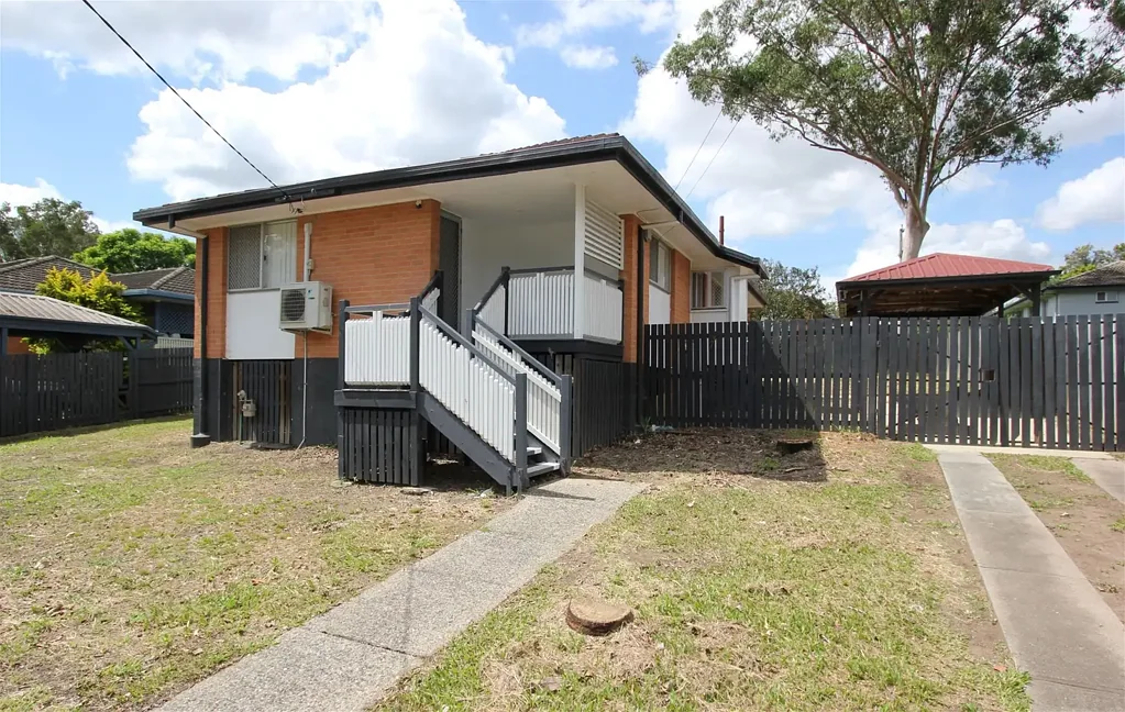 Walk to Riverview Primary School