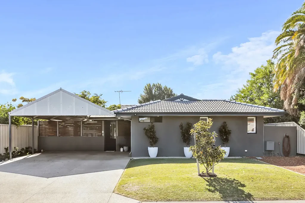 3 Lygnern Crescent, Kallaroo, WA 6025