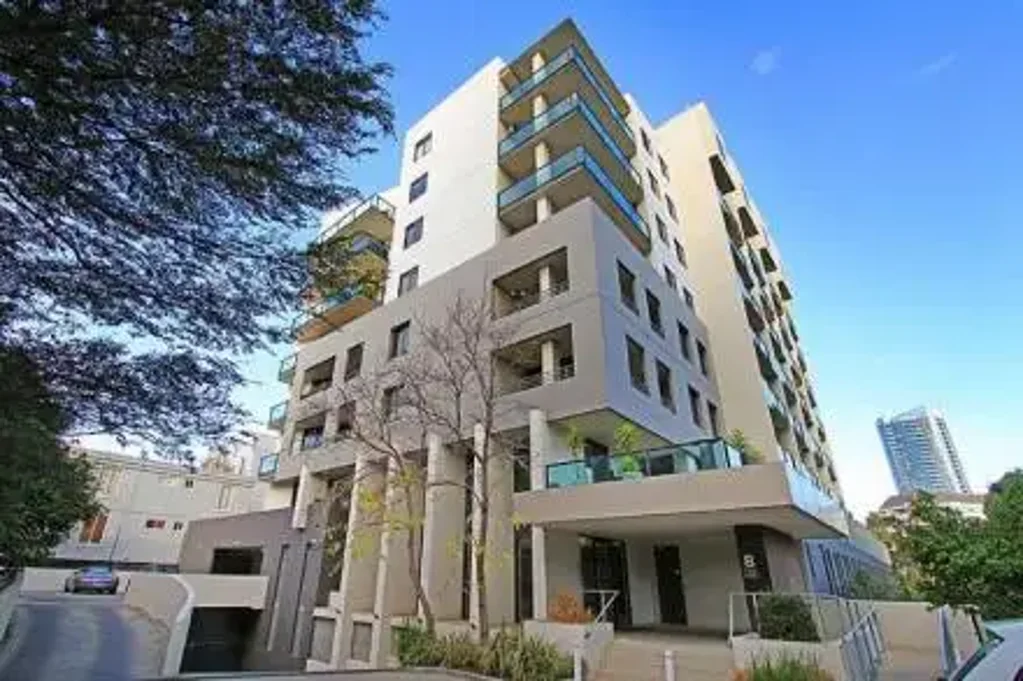 Ideal location and great skyline views