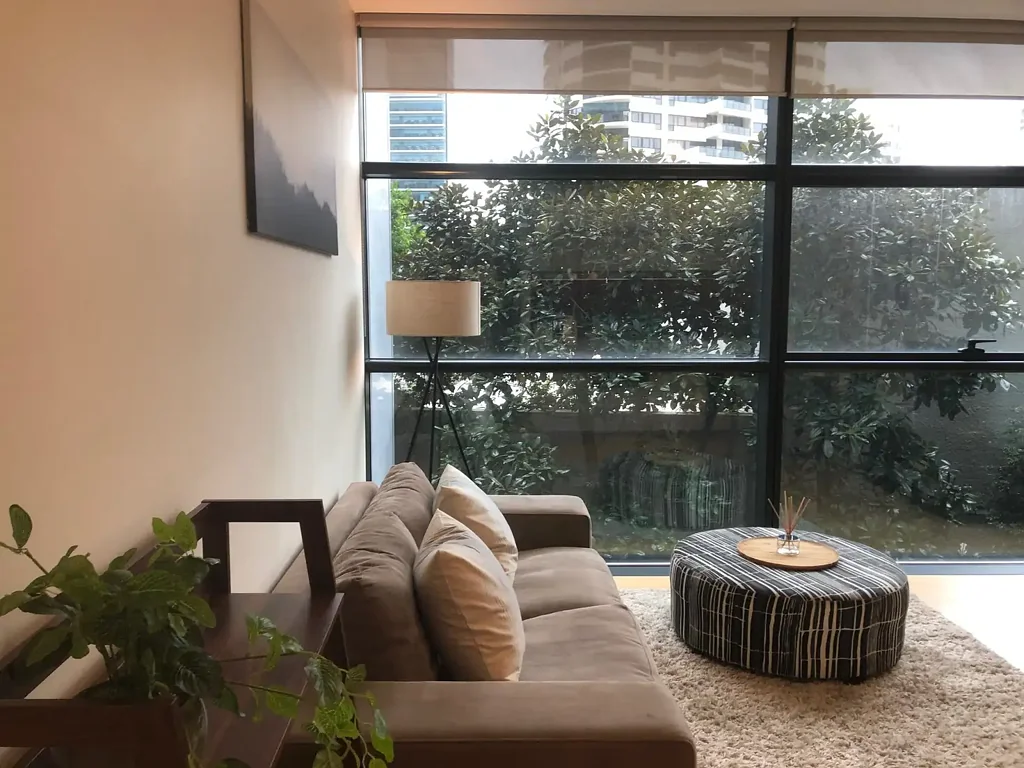 STYLISH FURNISHED SUITE