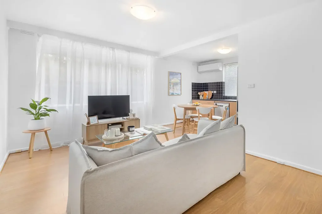 Ormond 1Kwarto Spacious, North Facing Apartment in Prime Ormond Location