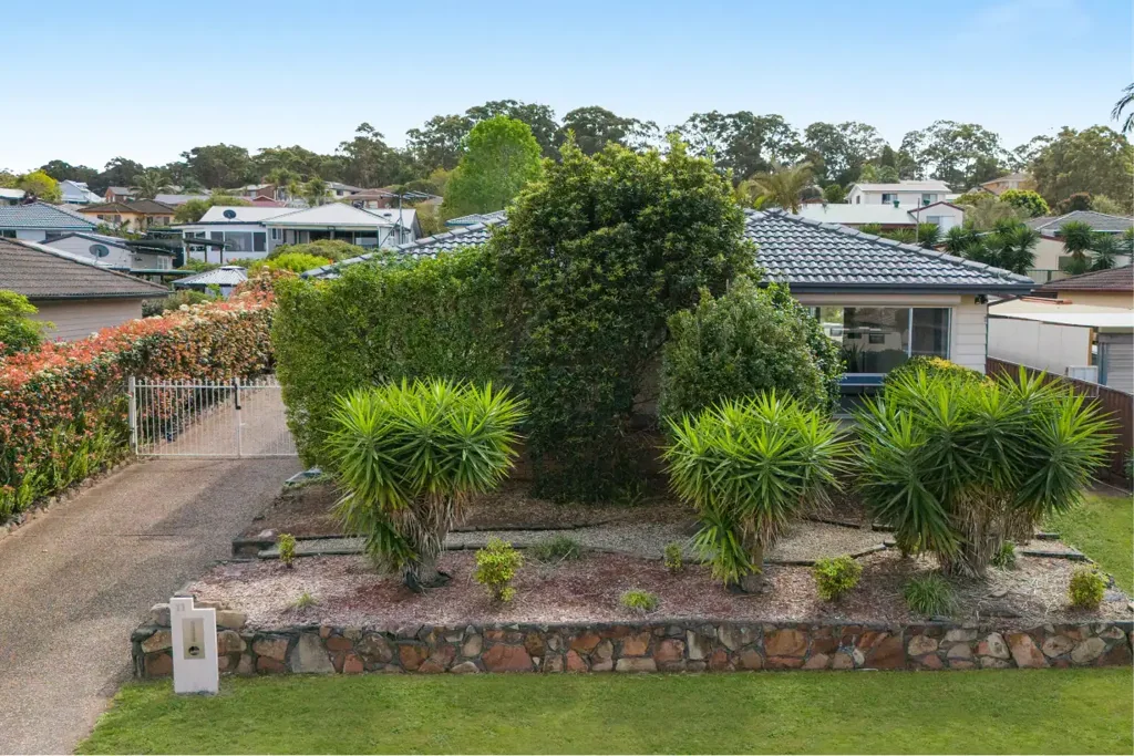 Edgeworth 4ਬੈੱਡਰੂਮ Spacious Family Retreat with Pool and Office