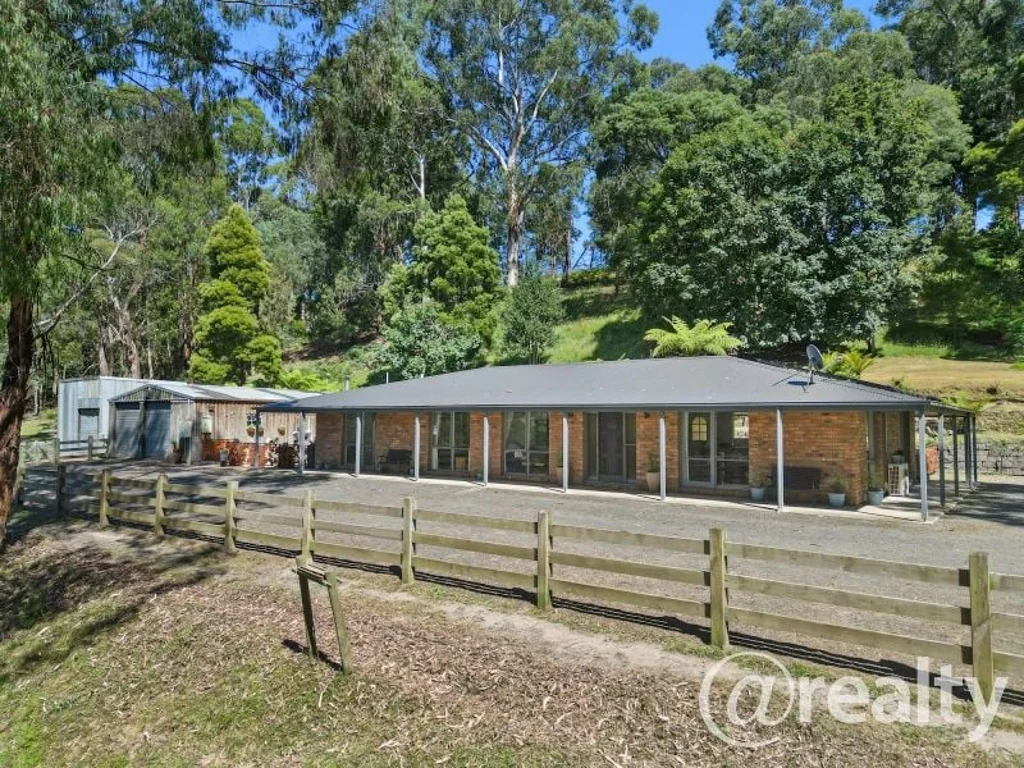 Narracan Escape to your dream rural retreat.