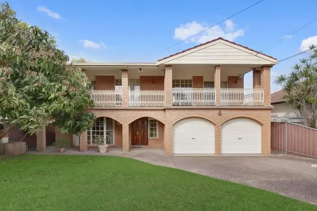 Ryde 5 Bedroom COMFORT, CONVENIENCE & POTENTIAL!