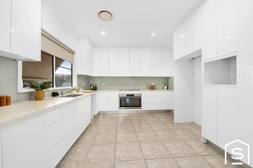 33 Kimberley Street, Merrylands, NSW 2160