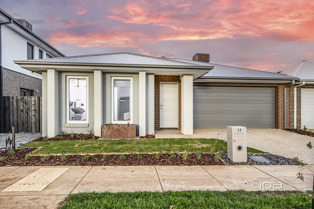 Aintree 4Phòng ngủ Your Fresh Start Awaits in Aintree's Fast-Growing Woodlea Estate