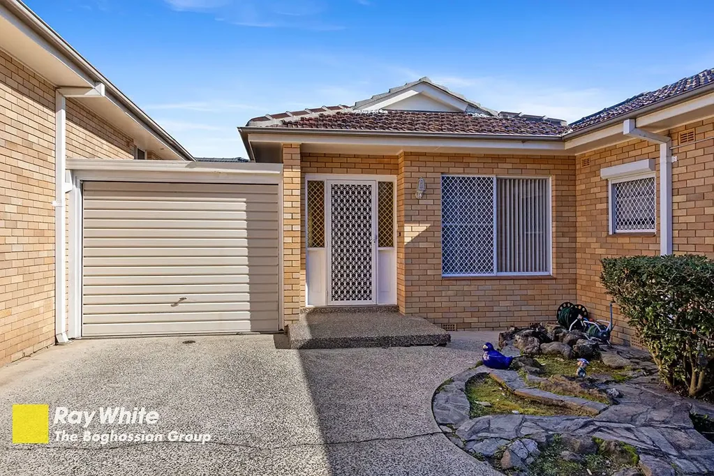 Kingsgrove 2침실 Ready to Occupy - Just Move In!!