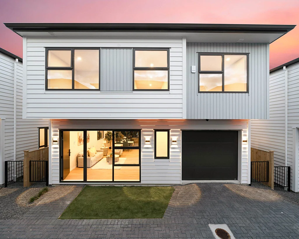 New Lynn 4ห้องนอน Brand New Freehold Haven!