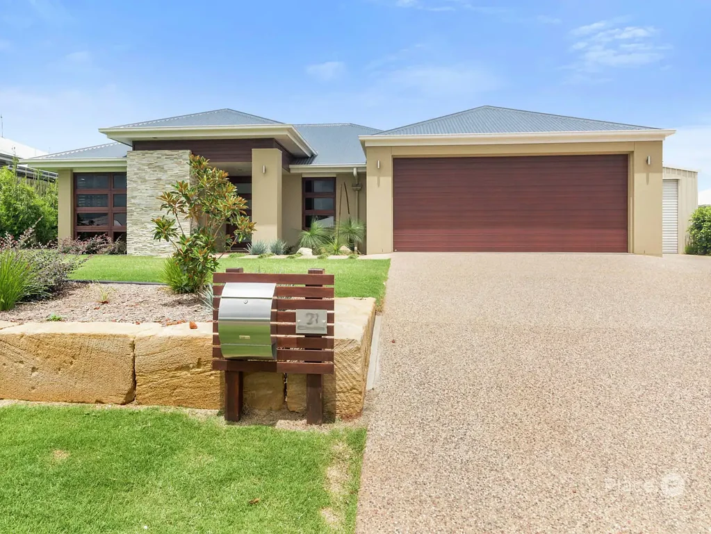 Kleinton 4कमरा Sophisticated Executive Home with Secure DHA Lease