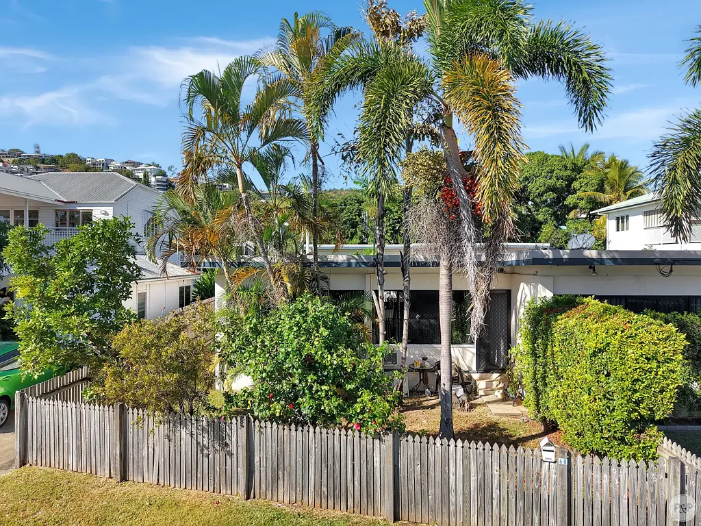Belgian Gardens 1房  Private, Practical & Perfectly Positioned