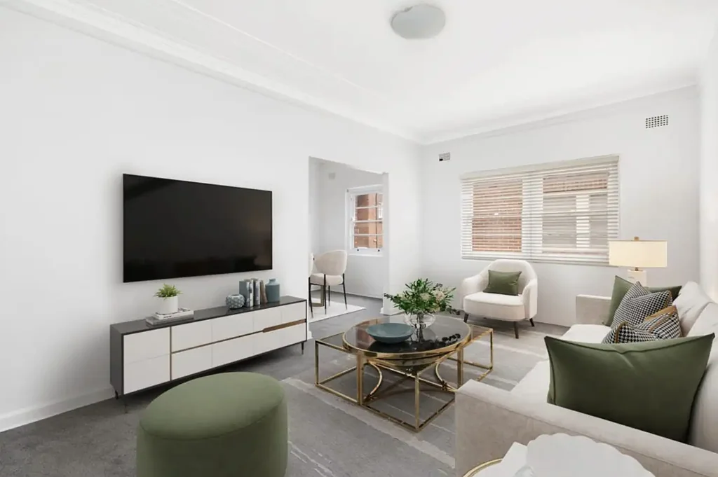 4/46 Shadforth St, Mosman - Sunny two-bedroom unit, newly painted and carpeted