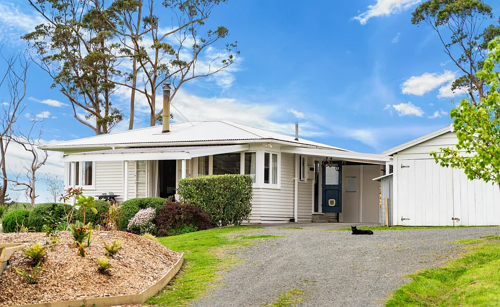 15 Massey Road, Waipu, Whangarei, Northland