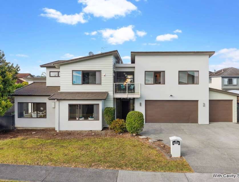 28 Malahide Drive, Flat Bush, Manukau City, Auckland, 5部屋, 3バスルーム, House