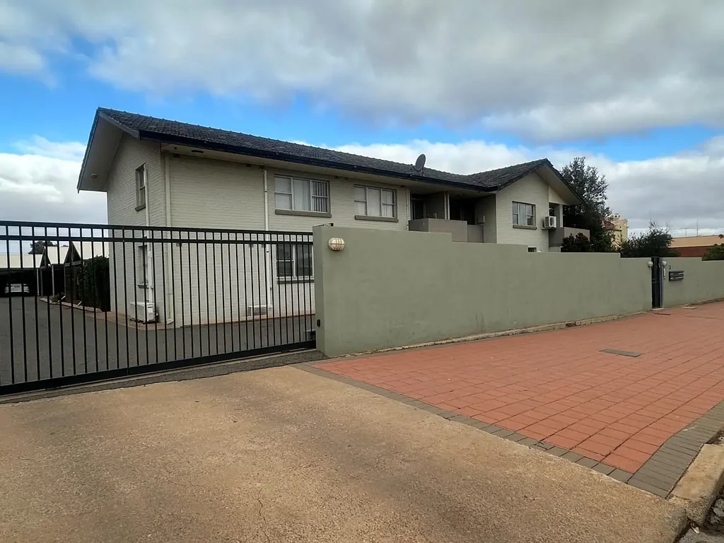Kalgoorlie 2Kwarto Secure Renovated Unit In The Heart Of Town!