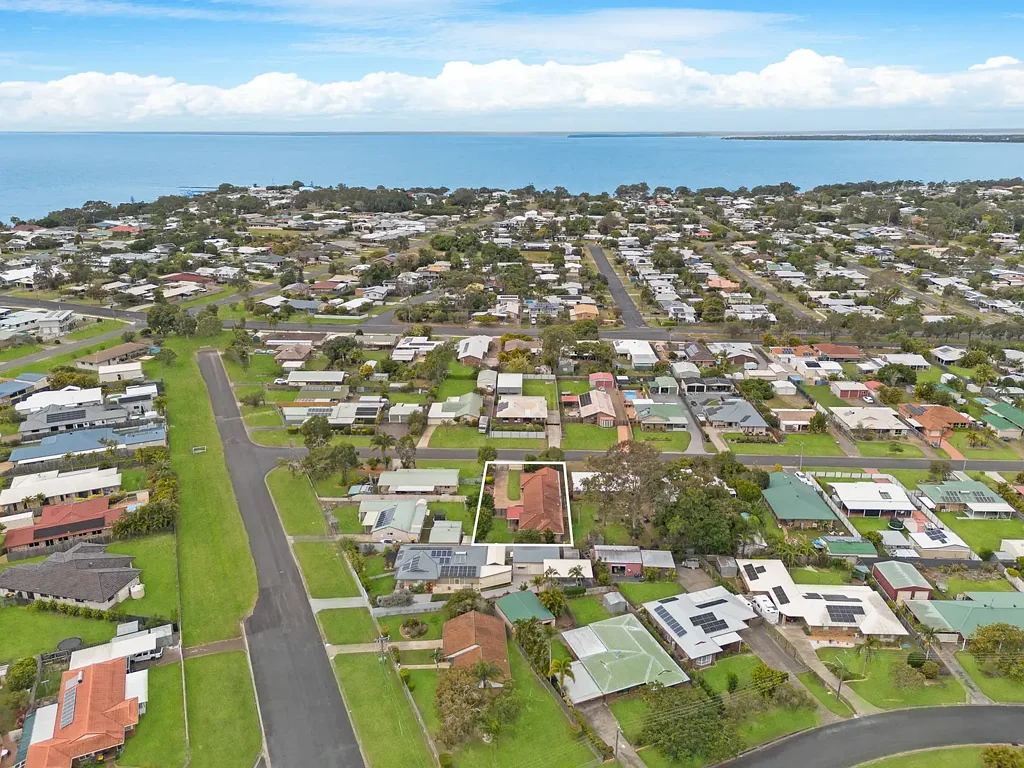 5 Acacia Street, Point Vernon, QLD 4655