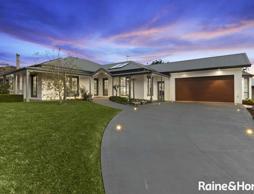 6 Yarra Yarra Close, Mollymook Beach, NSW 2539, 4 Bedrooms, 2 Bathrooms, House
