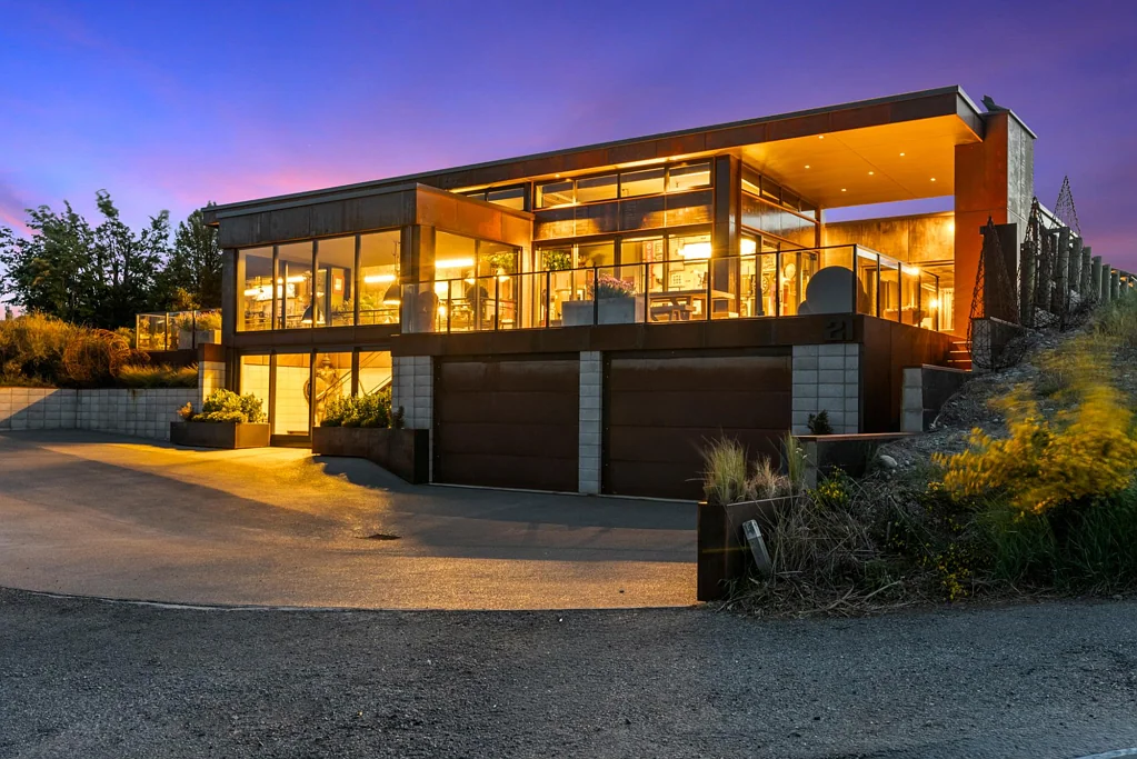 Lake Tekapo 3 Bedroom Scene Steel-er: Lake Tekapo