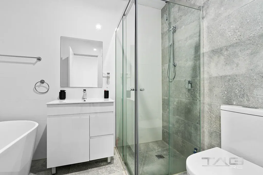 Address Withheld, Oxley Park, NSW 2760
