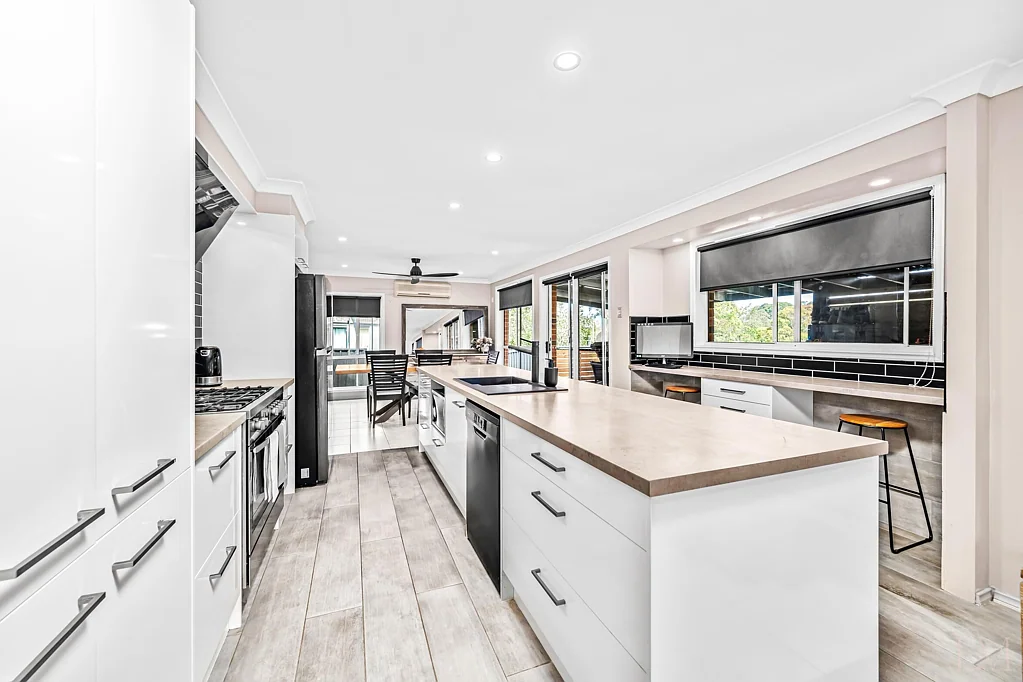 3A Parakeet Close, Tingira Heights, NSW 2290