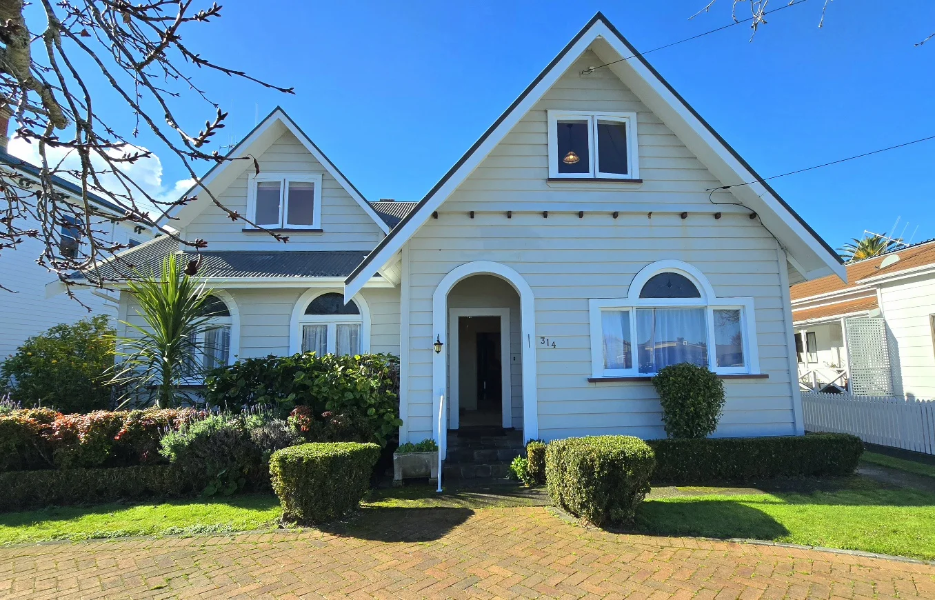 Thames 4房  "STYLE, SPACIOUS & AFFORDABLE!"