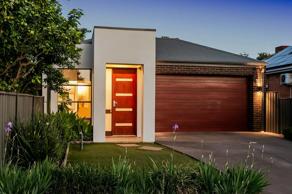 Marleston 3कमरा Premium Reserve-Fronted Family Living on a Rare 418sqm Allotment